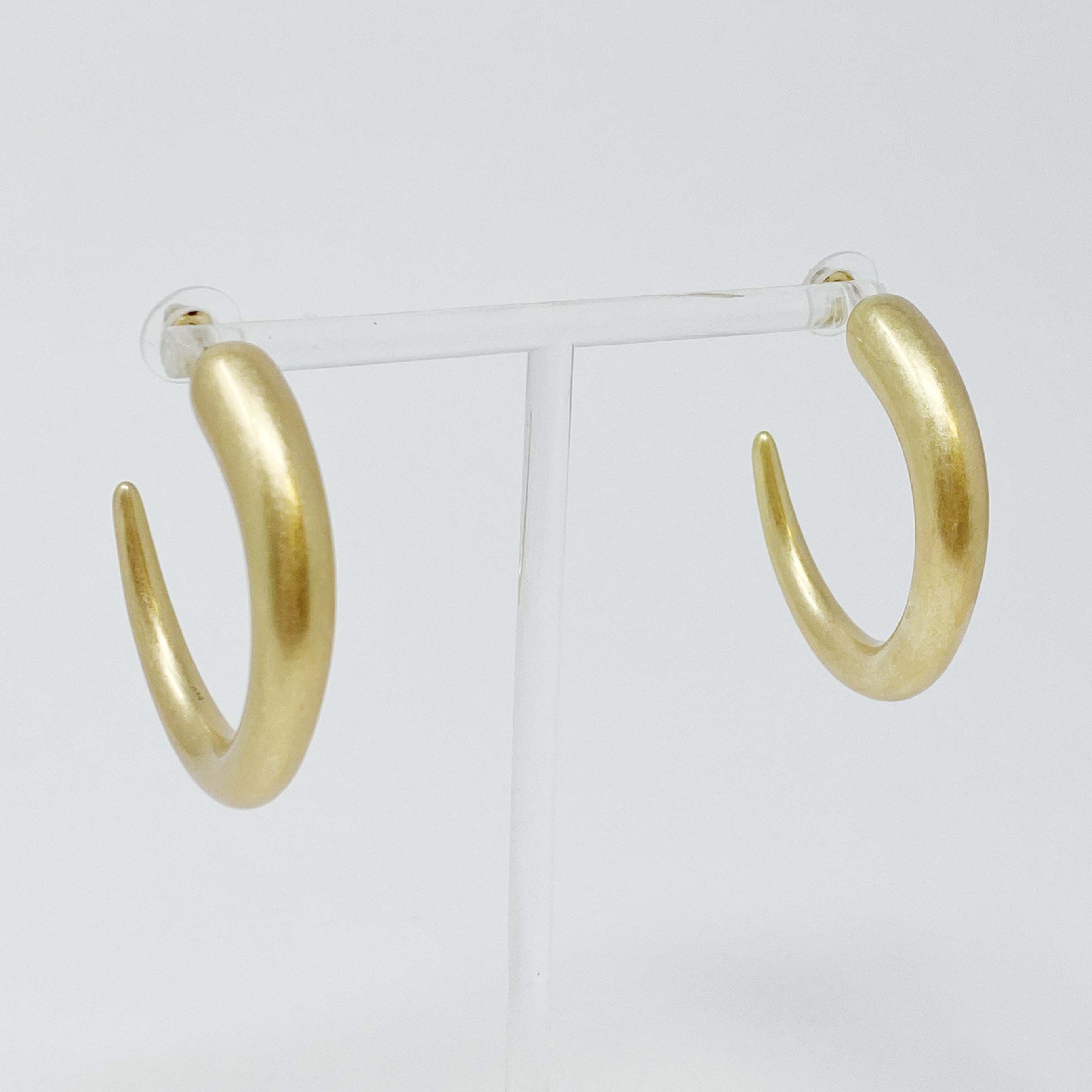 So Smooth Daily Hoop Earrings