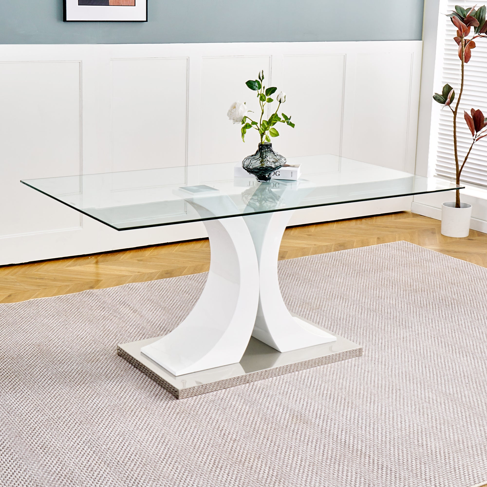 Modern style glass table, elegant transparent design, durable support base, solid, selected materials made of furniture display fashion, suitable for the living room(set of 1)