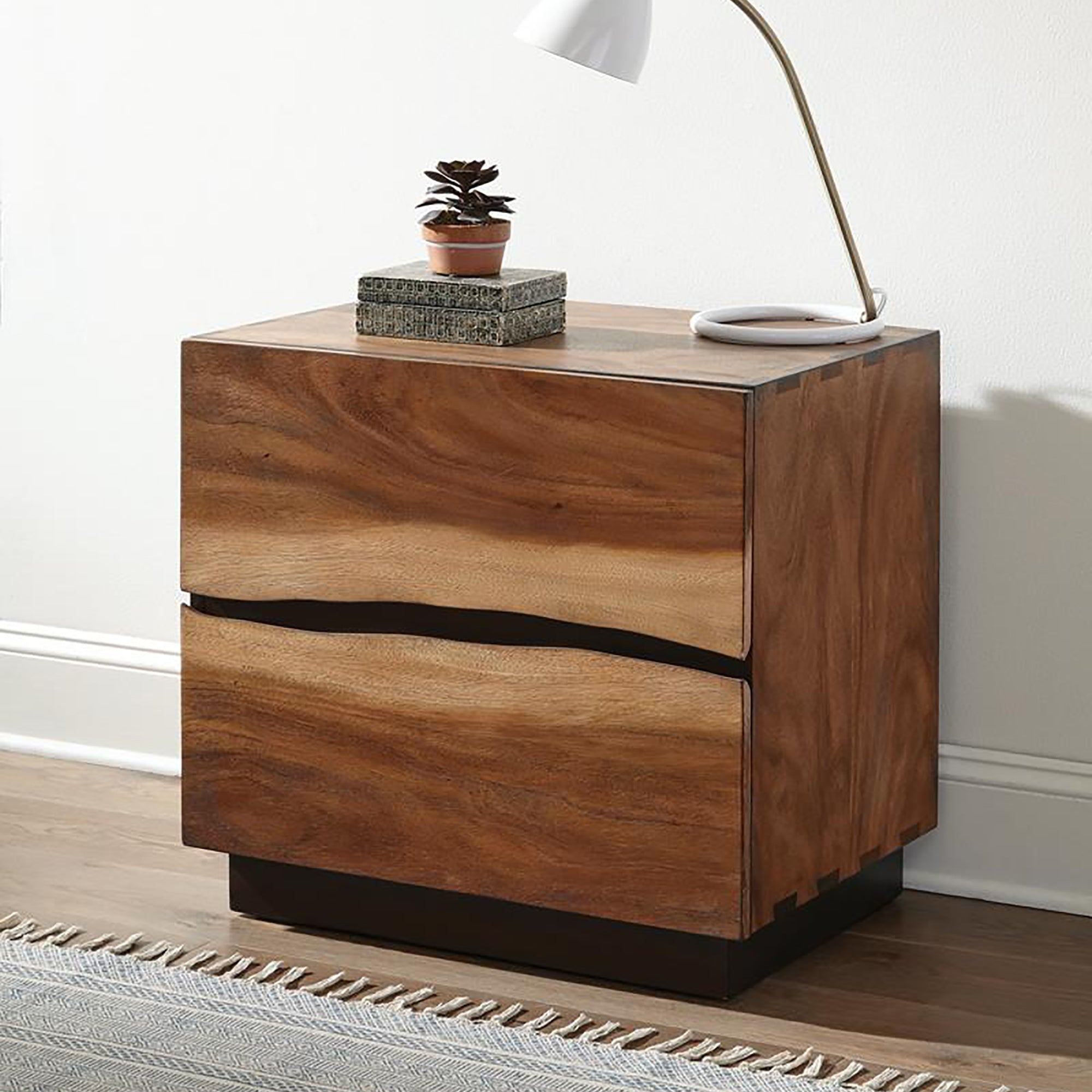 Smokey Walnut and Coffee Bean 2-drawer Nightstand