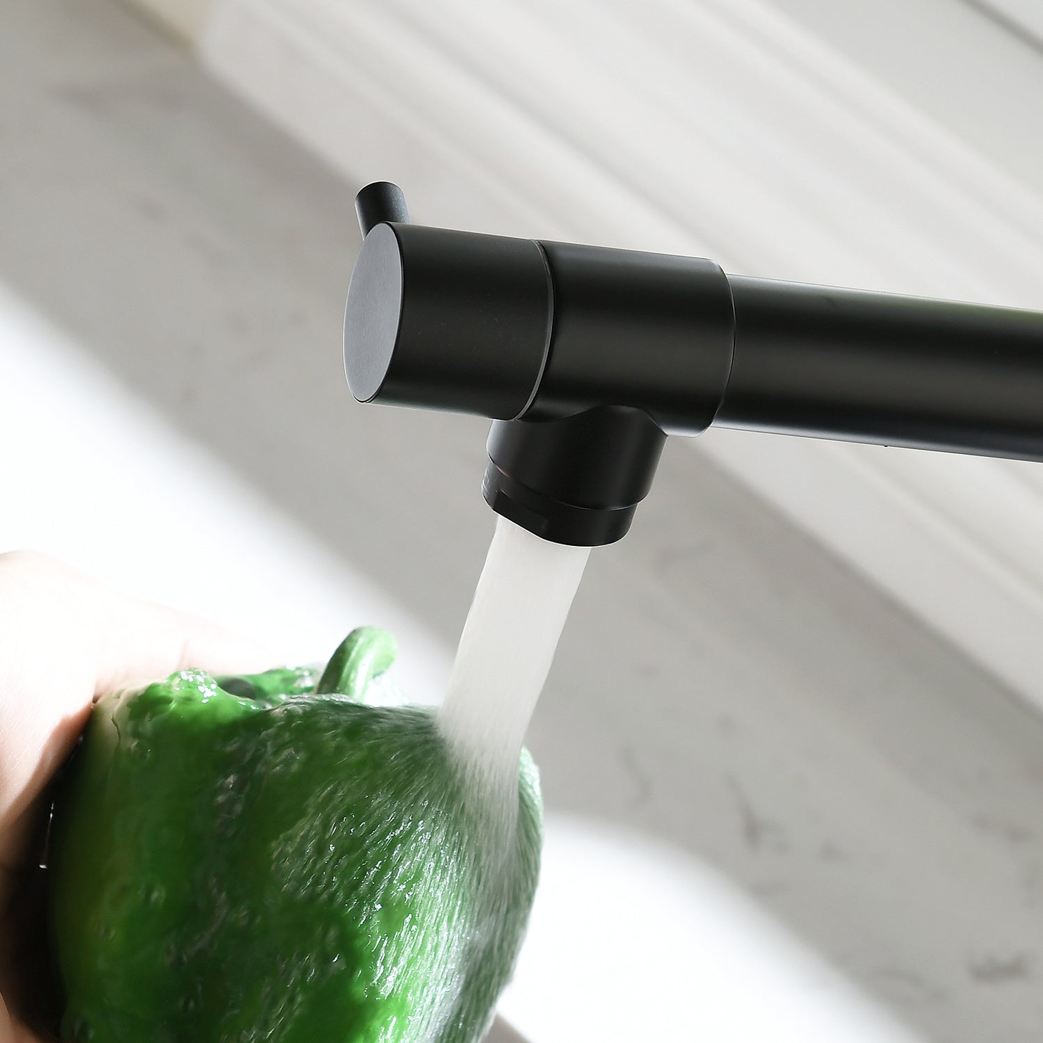 Commercial Kitchen Faucet Pull Down Sprayer Black and Nickel,Single Handle Kitchen Sink Faucet