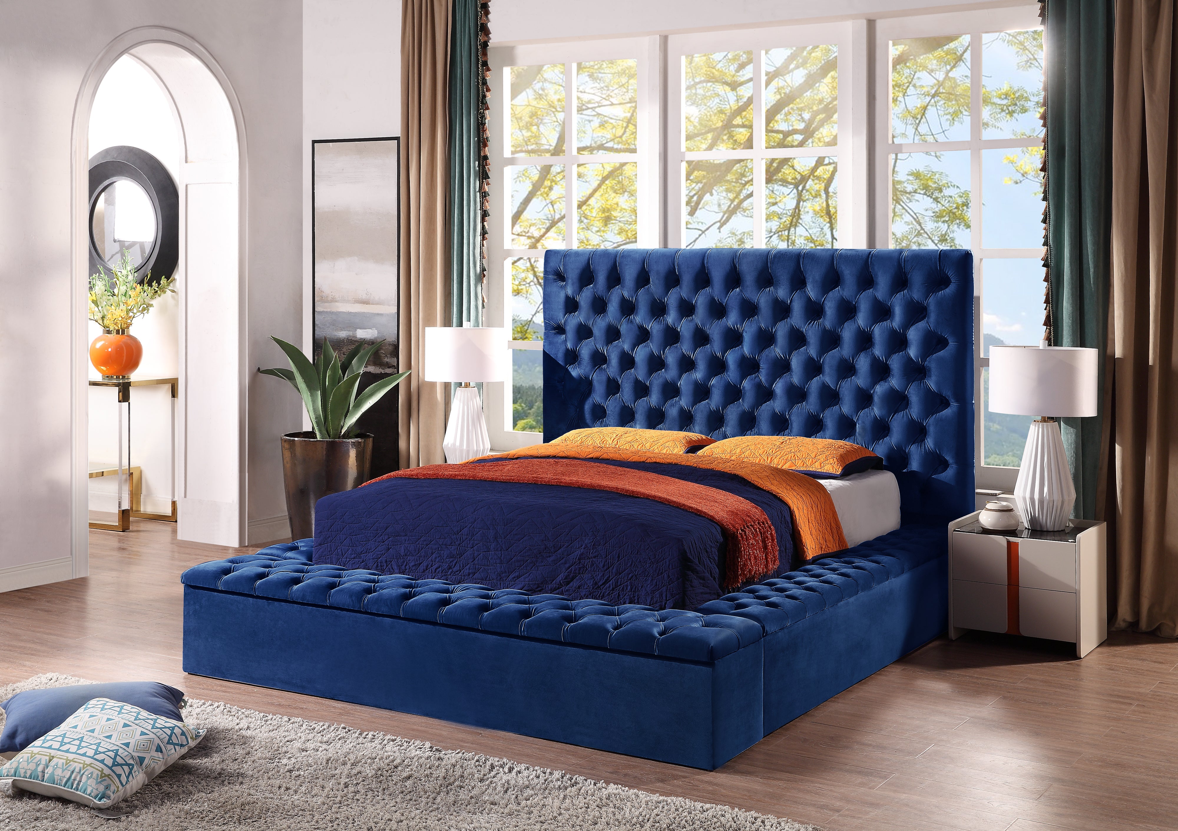 Contemporary Velvet Upholstered Bed with Storage Locker, Deep Button Tufting, Solid Wood Frame, High-density Foam, King Size