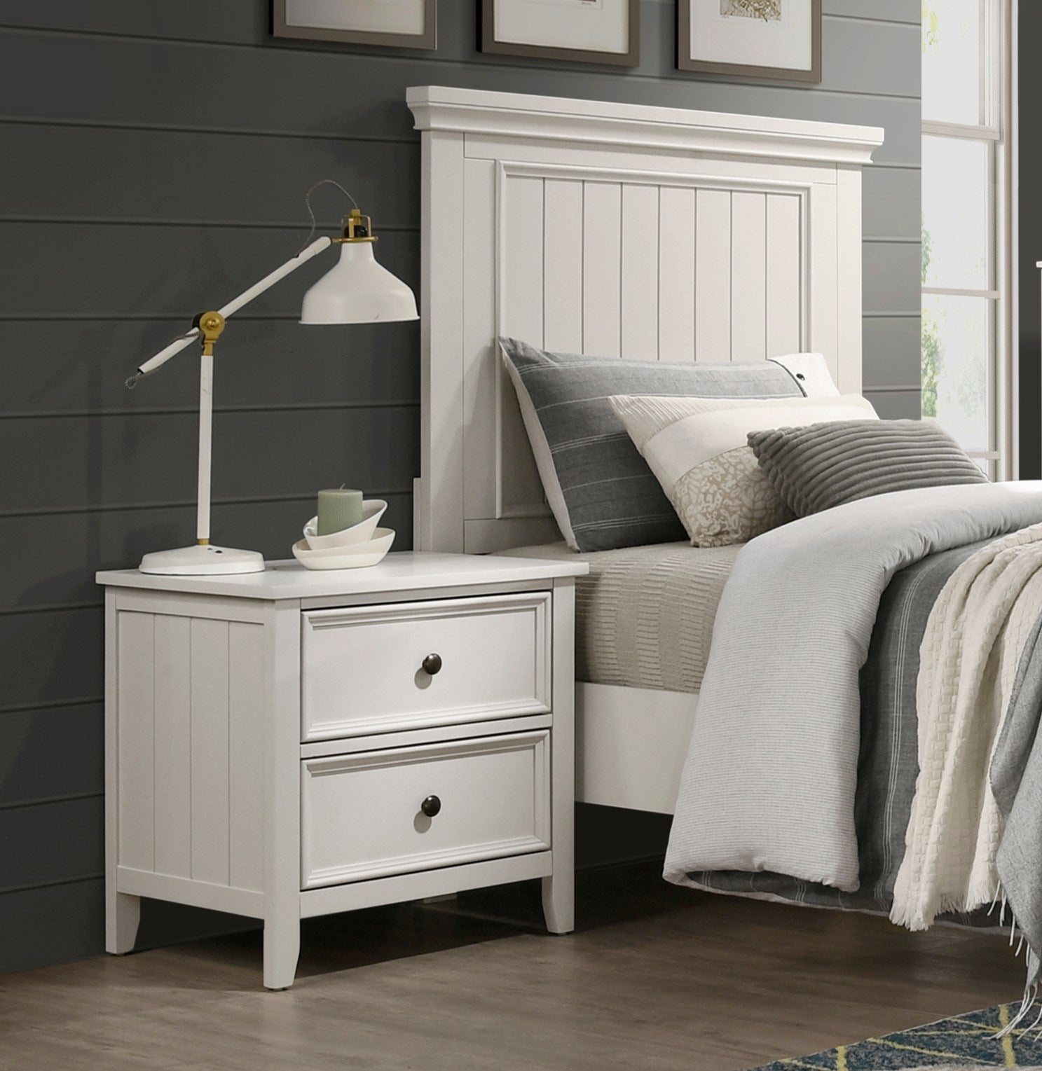 Classic White Finish Bedroom Nightstand of 2 Drawers Storage 1pc Modern Furniture Farmhouse Style Bedside Table