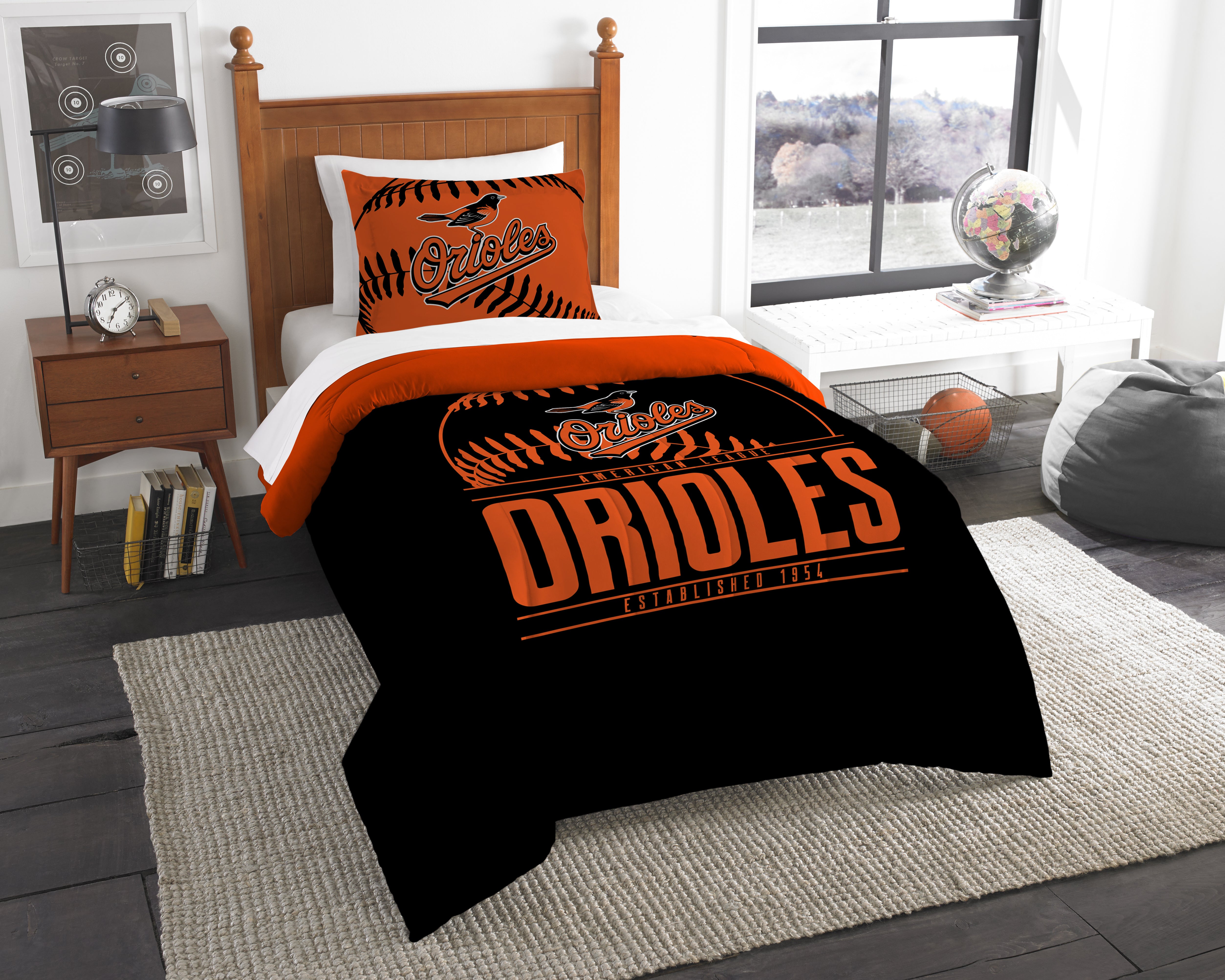 Orioles OFFICIAL Major League Baseball; Bedding; Printed Twin Comforter (64"x 86") & 1 Sham (24"x 30") Set by The Northwest Company